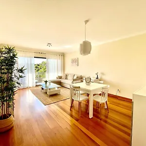 https://plaza-charming-flat.madeira-islandshotels.com