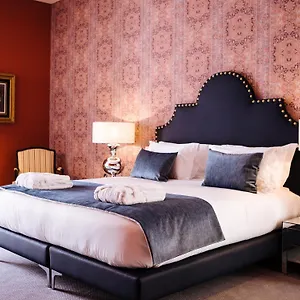 Bed & Breakfast Dear - Gallery House, Lissabon